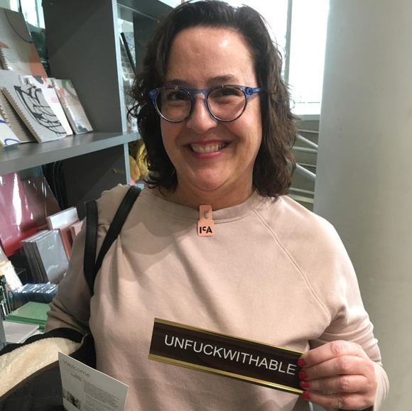 Meet your Posher, Dana - Picture 1 of 1